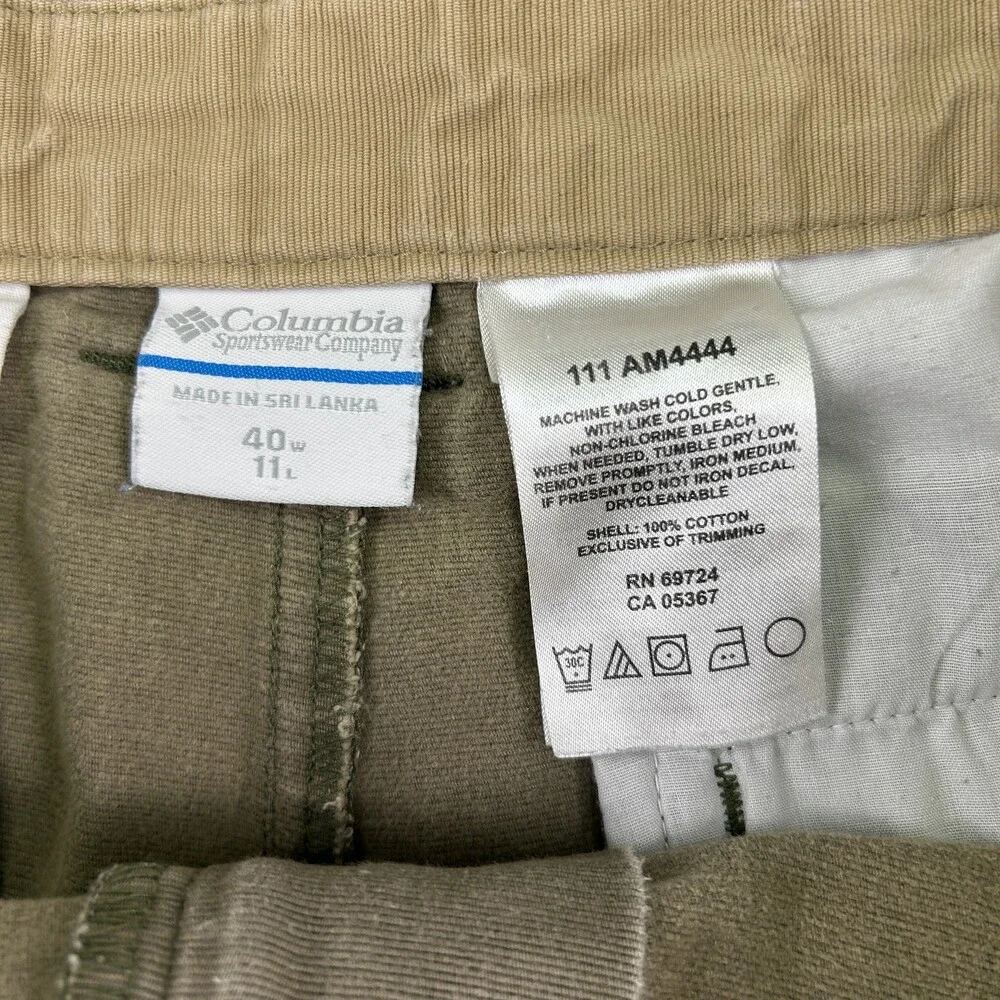 Columbia cargo shorts